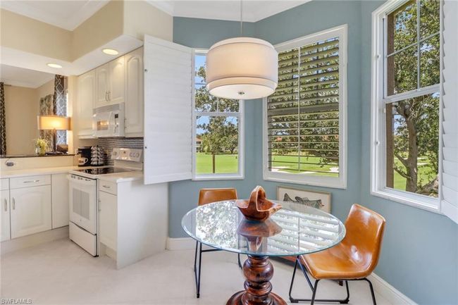 APT-2004 - 762 Regency Reserve Cir, Condo with 3 bedrooms, 3 bathrooms and 2 parking in NAPLES FL | Image 16