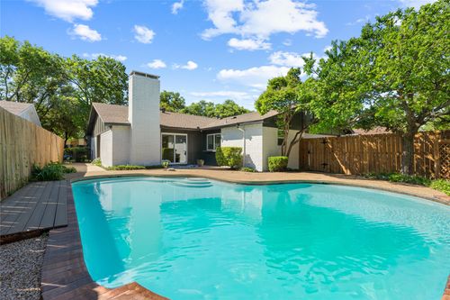 8617 Baumgarten Dr, Dallas, TX, 75228-5418 | Card Image