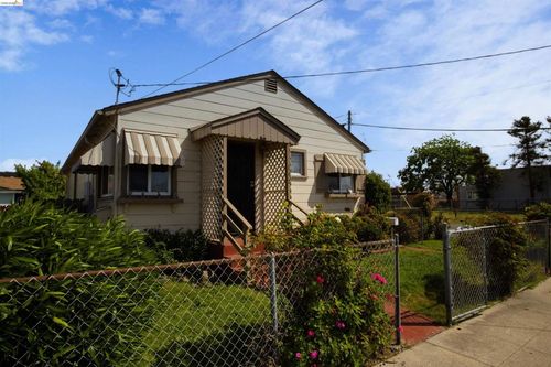 142 S 42nd St, Richmond, CA, 94804-3424 | Card Image