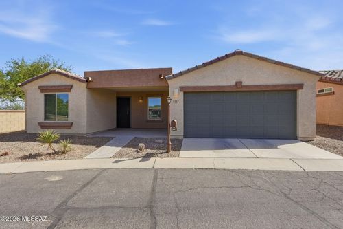 1337 W Vuelta Del Yunque, Sahuarita, AZ, 85629-8074 | Card Image