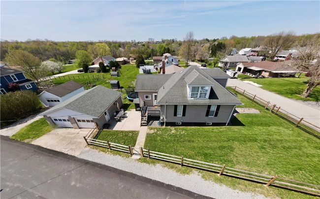901 Market St, House other with 3 bedrooms, 1 bathrooms and 2 parking in Scottdale PA | Image 13