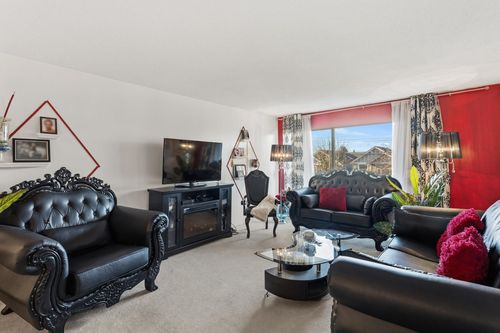 205-8720 No. 1 Rd, Richmond, BC, V7C4L5 | Card Image