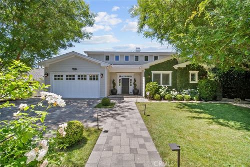 4917 Edgerton Ave, Encino, CA, 91436-1201 | Card Image