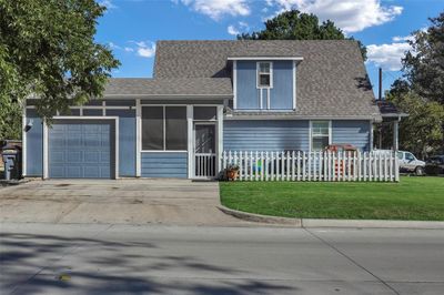 1401 N Bradley Street, House other with 3 bedrooms, 2 bathrooms and null parking in Mckinney TX | Image 2