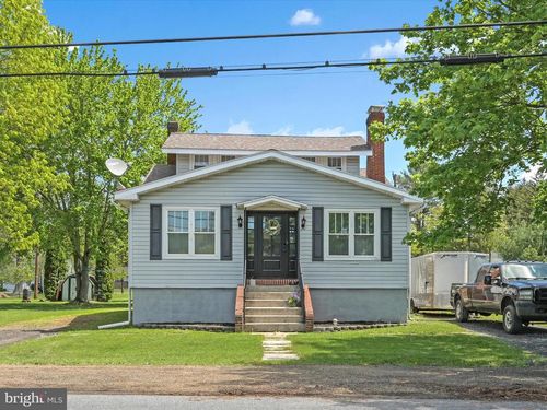 212 Lake Front Dr, ORWIGSBURG, PA, 17961-9626 | Card Image