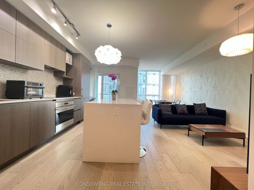 3801-1 Yorkville Ave, Toronto, ON, M4W0B1 | Card Image