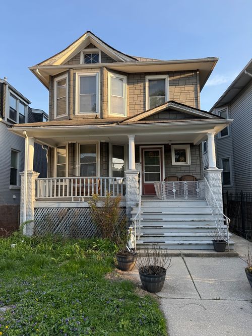 2-4129 W School St, Chicago, IL, 60641-4644 | Card Image