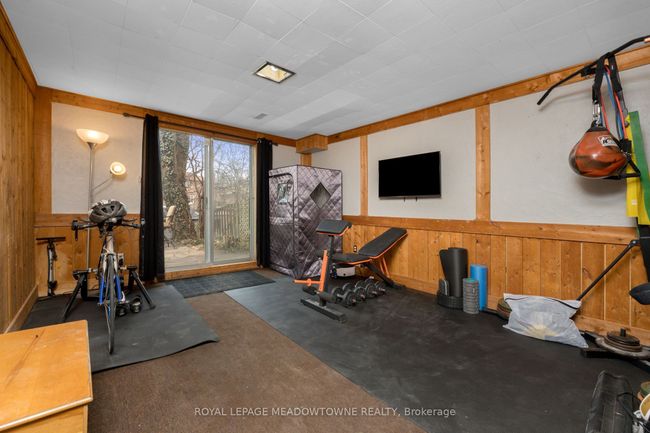 26 Monterey Ave, House other with 4 bedrooms, 2 bathrooms and 3 parking in Brampton ON | Image 19
