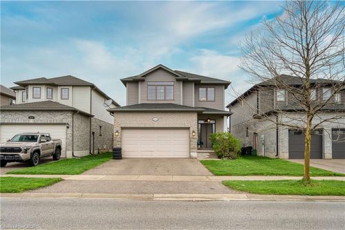 2666 Tokala Trail, London, ON, N6G0L6 | Card Image