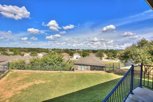 106 Kickapoo Creek Ln, Georgetown, TX, 78633-6016 | Card Image