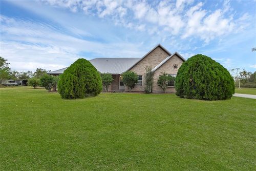 10802 4th 1/2 St, Santa Fe, TX, 77510-8126 | Card Image