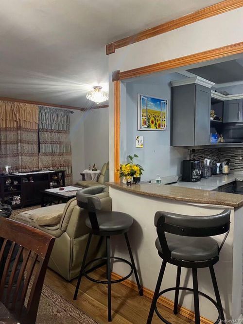 apt-2d-9748 91st St, Ozone Park, NY, 11416-2238 | Card Image