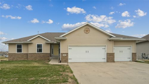 3454 Penny Ln, Marion, IA, 52302-9504 | Card Image
