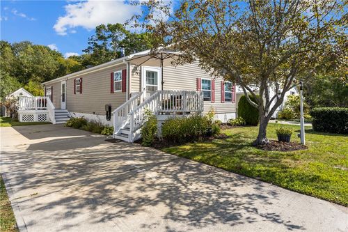 70 Blackbird St, Tiverton, RI, 02878-2399 | Card Image