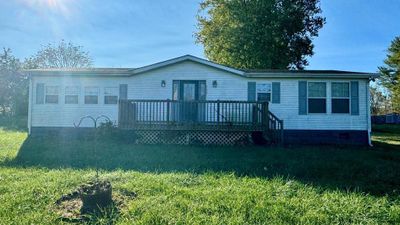 1135 W Railroad Avenue, House other with 3 bedrooms, 2 bathrooms and null parking in Wytheville VA | Image 2