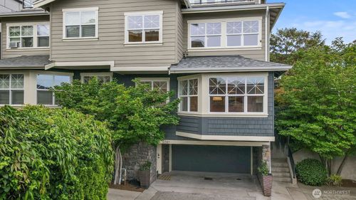 b-514 Prospect Street, Seattle, WA, 98109 | Card Image