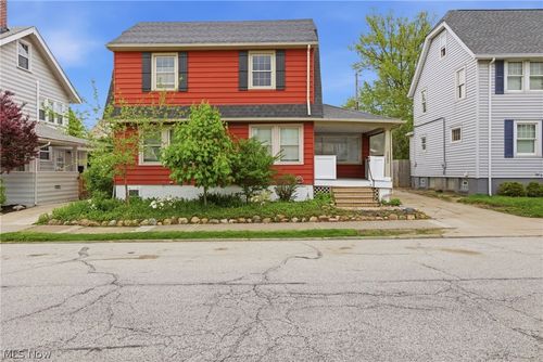 1521 Blossom Park Ave, Lakewood, OH, 44107-4403 | Card Image