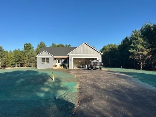 6446 Jeffrey Pl, Grawn, MI, 49637-8507 | Card Image