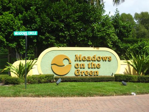 704-704 Meadows Cir, Boynton Beach, FL, 33436-8927 | Card Image