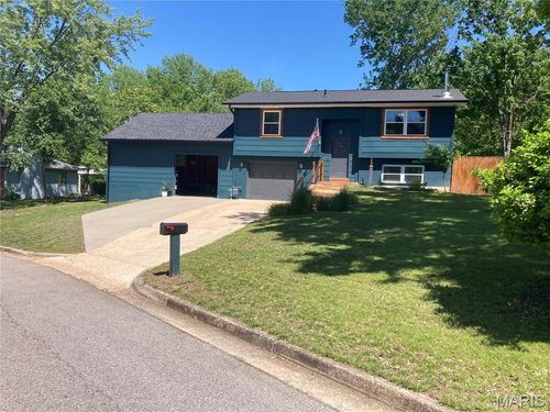 800 Greenbriar Dr, Rolla, MO, 65401-4648 | Card Image