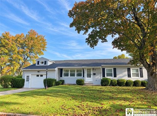 54 Delevan Ave, Jamestown, NY, 14701-7512 | Card Image