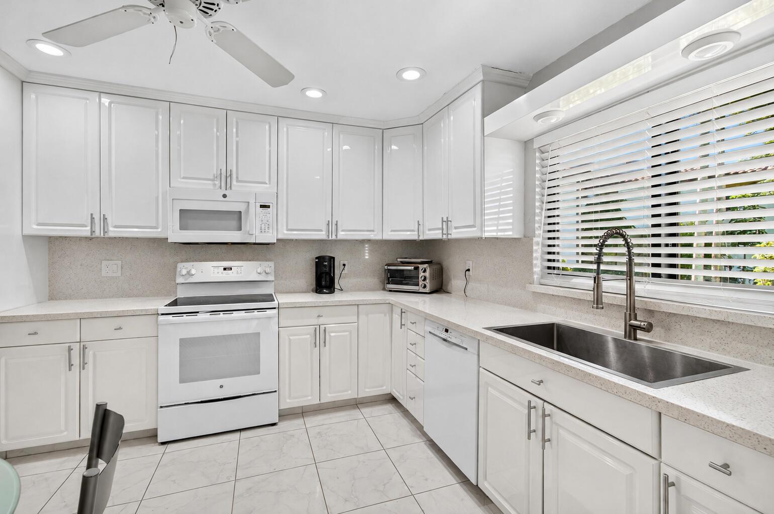 Residential Lease in Boca Raton