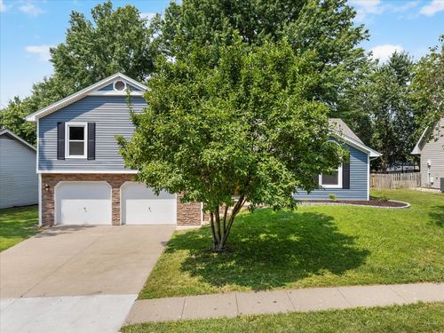2505 Hillshire Dr, Columbia, MO, 65203-1582 | Card Image