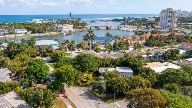 2912 Ne 27 Th St, House other with 2 bedrooms, 2 bathrooms and null parking in Lighthouse Point FL | Image 41