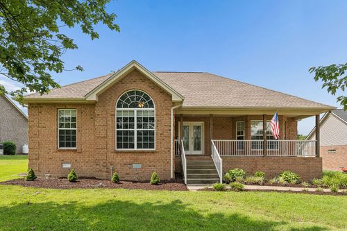 819 Oslo Rd, Mount Juliet, TN, 37122-3869 | Card Image