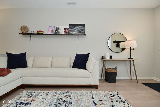 1053 Reserve Way, Condo with 2 bedrooms, 1 bathrooms and null parking in Indianapolis IN | Image 5