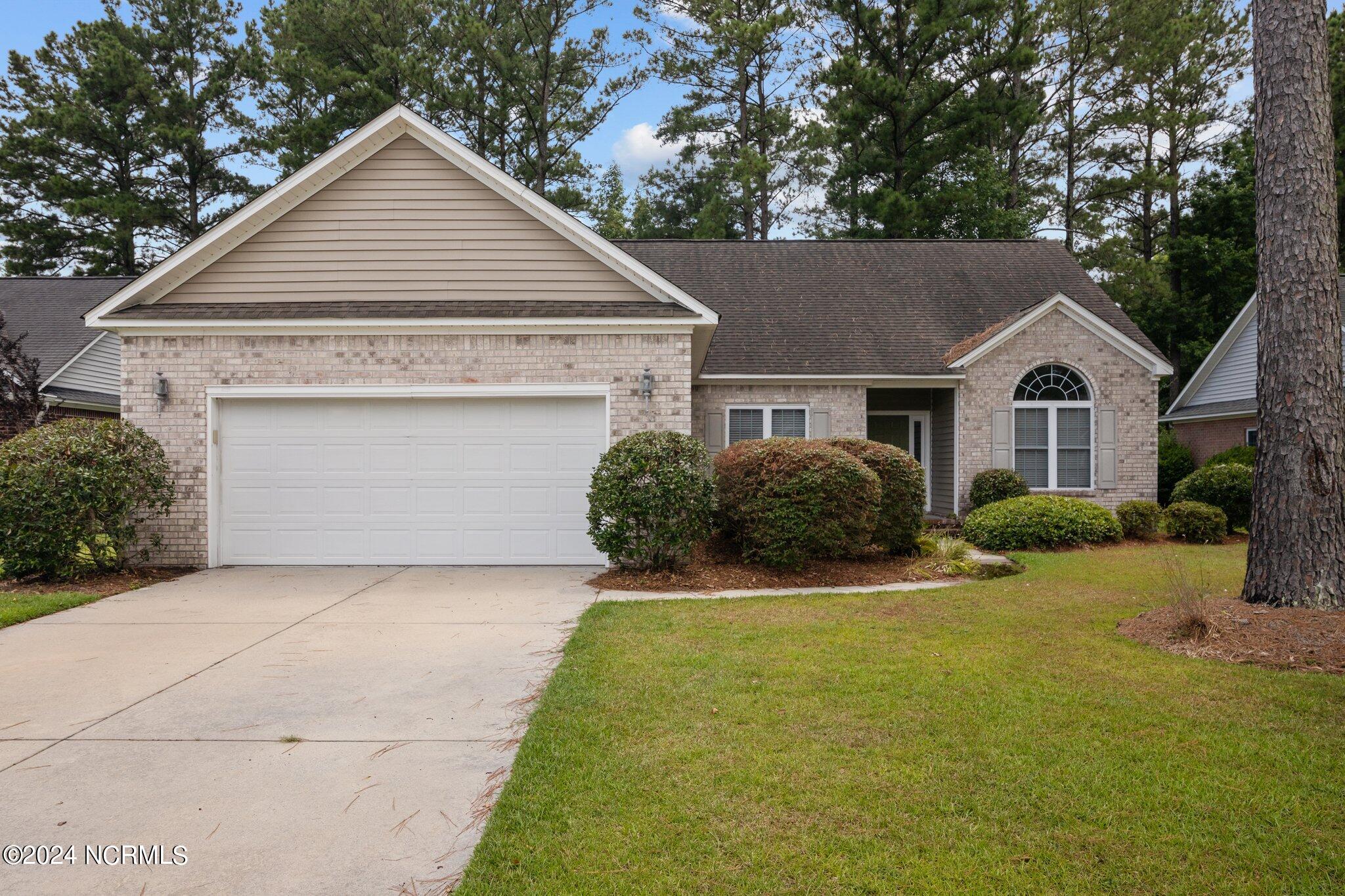 Biel Ln, New Bern, NC 28562