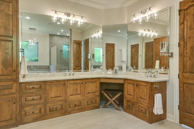 5711 Pool Canyon Cv, House other with 4 bedrooms, 4 bathrooms and null parking in Austin TX | Image 21