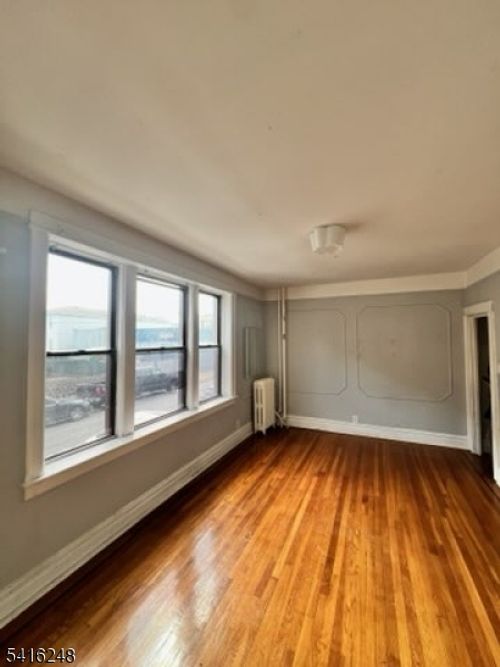 7111 Palisade Ave, North Bergen, NJ, 07047-5531 | Card Image