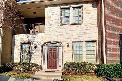 140 Forest Dr, College Station, TX, 77840-2329 | Card Image