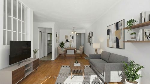 42 Pinemore Cres, North York, ON, M3A1W6 | Card Image