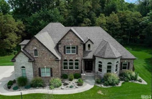 21562 Golden Maple Ct, South Bend, IN, 46628-9827 | Card Image