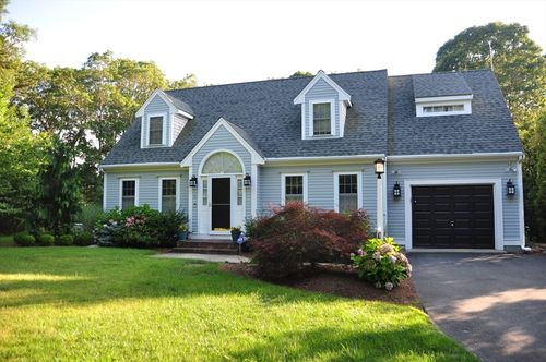 6 Country Club Ln, East Falmouth, MA, 02536-5260 | Card Image