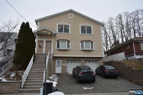 203 Corabelle Ave, Lodi, NJ, 07644-1705 | Card Image