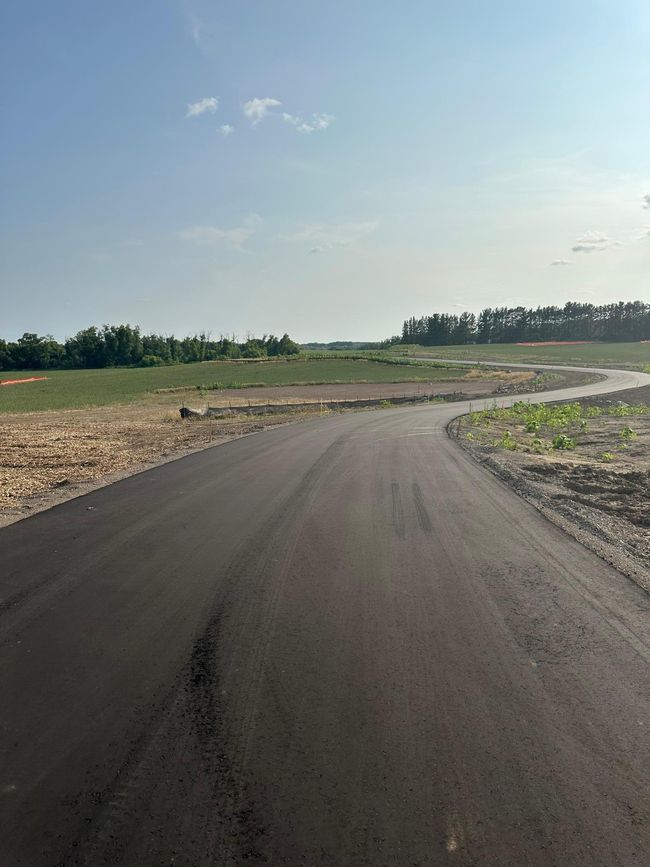 253 Pioneer Trl, House other with 5 bedrooms, 4 bathrooms and null parking in Hamel MN | Image 23