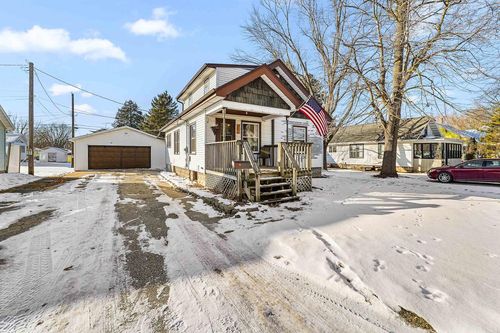 262 Walker St, Waupun, WI, 53963-1963 | Card Image