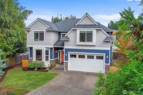 100 Ne Peterson Rd, Poulsbo, WA, 98370-4601 | Card Image