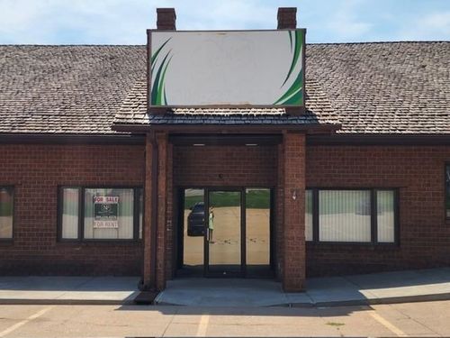 ste-e-3811 Central Ave, Kearney, NE, 68847-8173 | Card Image