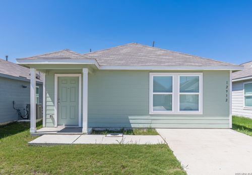 12932 Lake Fryer, Saint Hedwig, TX, 78152 | Card Image