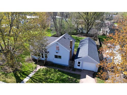 1050 Larcom St, Hammond, WI, 54015-5071 | Card Image