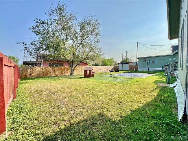 512 W 10 Th St, Home with 0 bedrooms, 0 bathrooms and 6 parking in Mercedes TX | Image 8