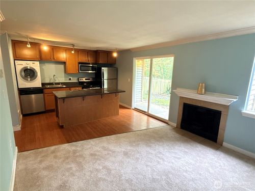 apt-a102-23453 16th Ave S, Des Moines, WA, 98198-8040 | Card Image