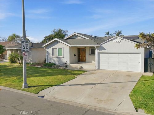 6545 Dos Rios Rd, Downey, CA, 90240-2011 | Card Image