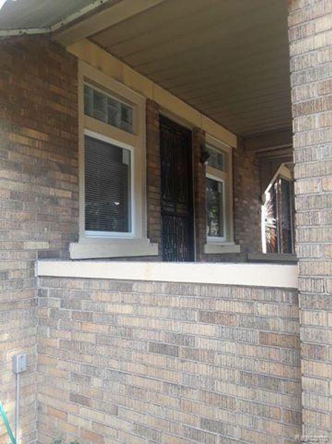 8836 Quincy Street, Home with 0 bedrooms, 2 bathrooms and null parking in Detroit MI | Image 4