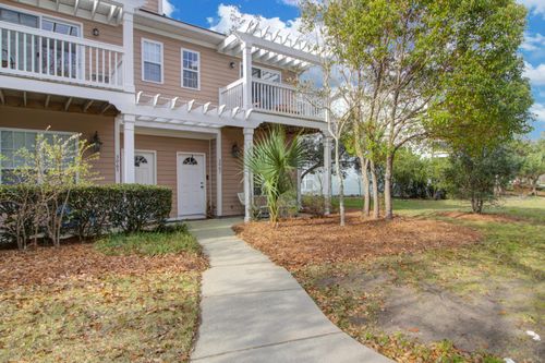 3063 Sugarberry Ln, Johns Island, SC, 29455-6713 | Card Image