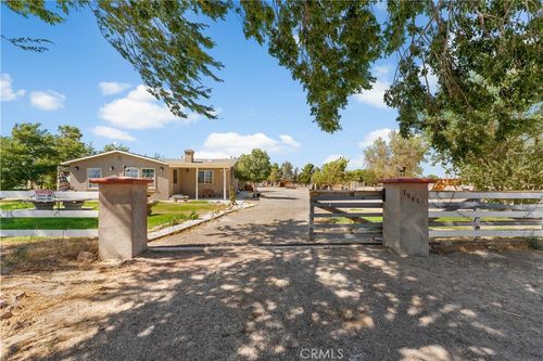 7985 W Avenue A, Rosamond, CA, 93560 | Card Image